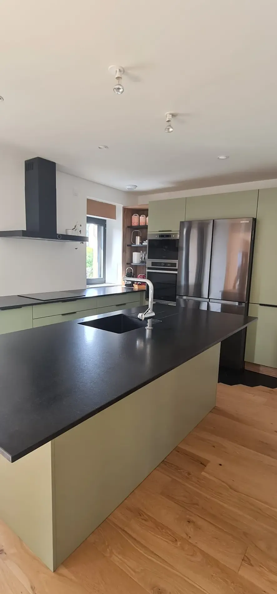 Cuisine après travaux (vue 3)