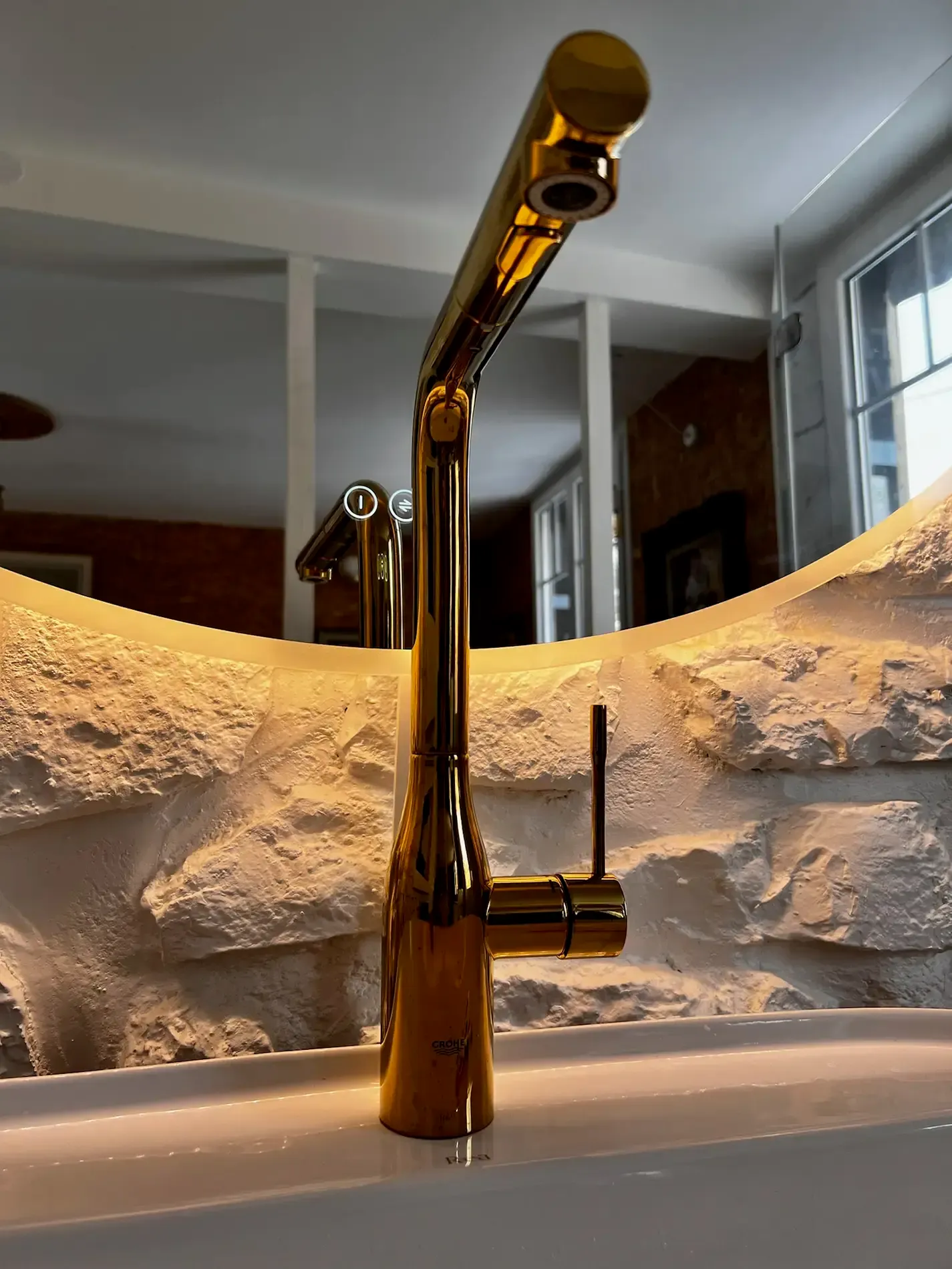 Détail robinet doré