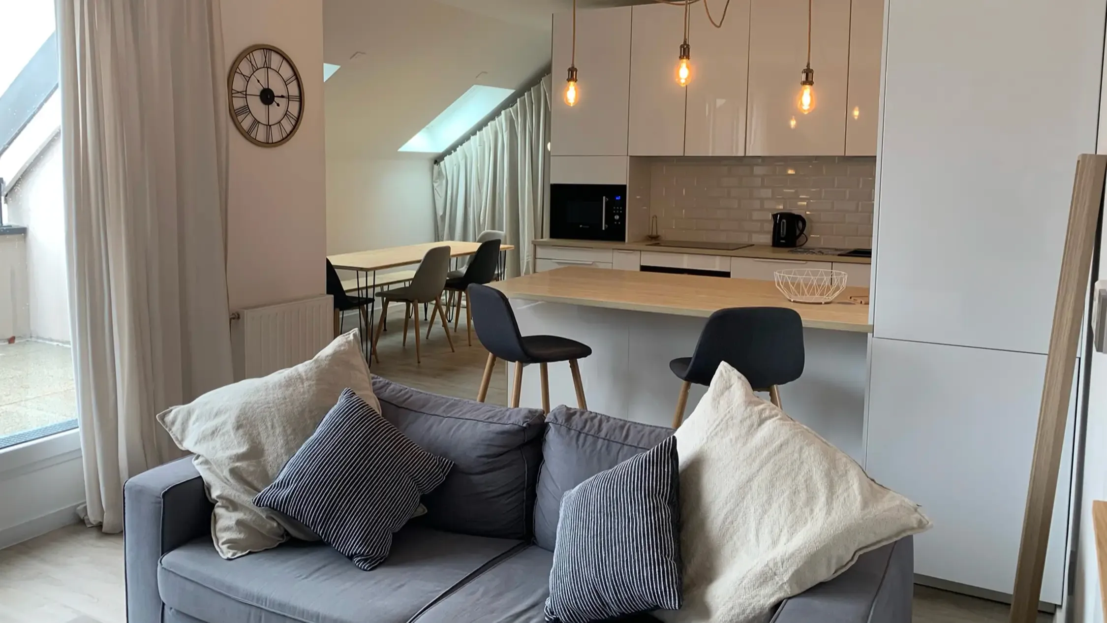 Appartement d'Yvan après agencement et décoration par l'Atelier Sophie Fechner