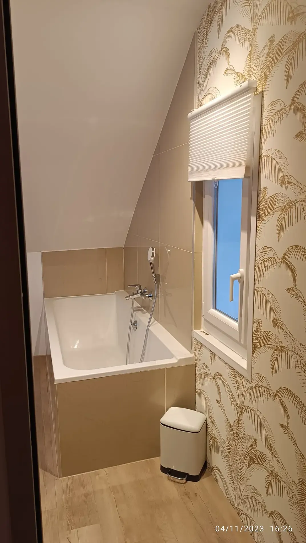 Salle de bain après travaux (2)